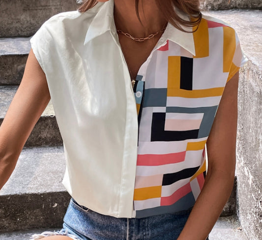 Graphic Collared Blouse